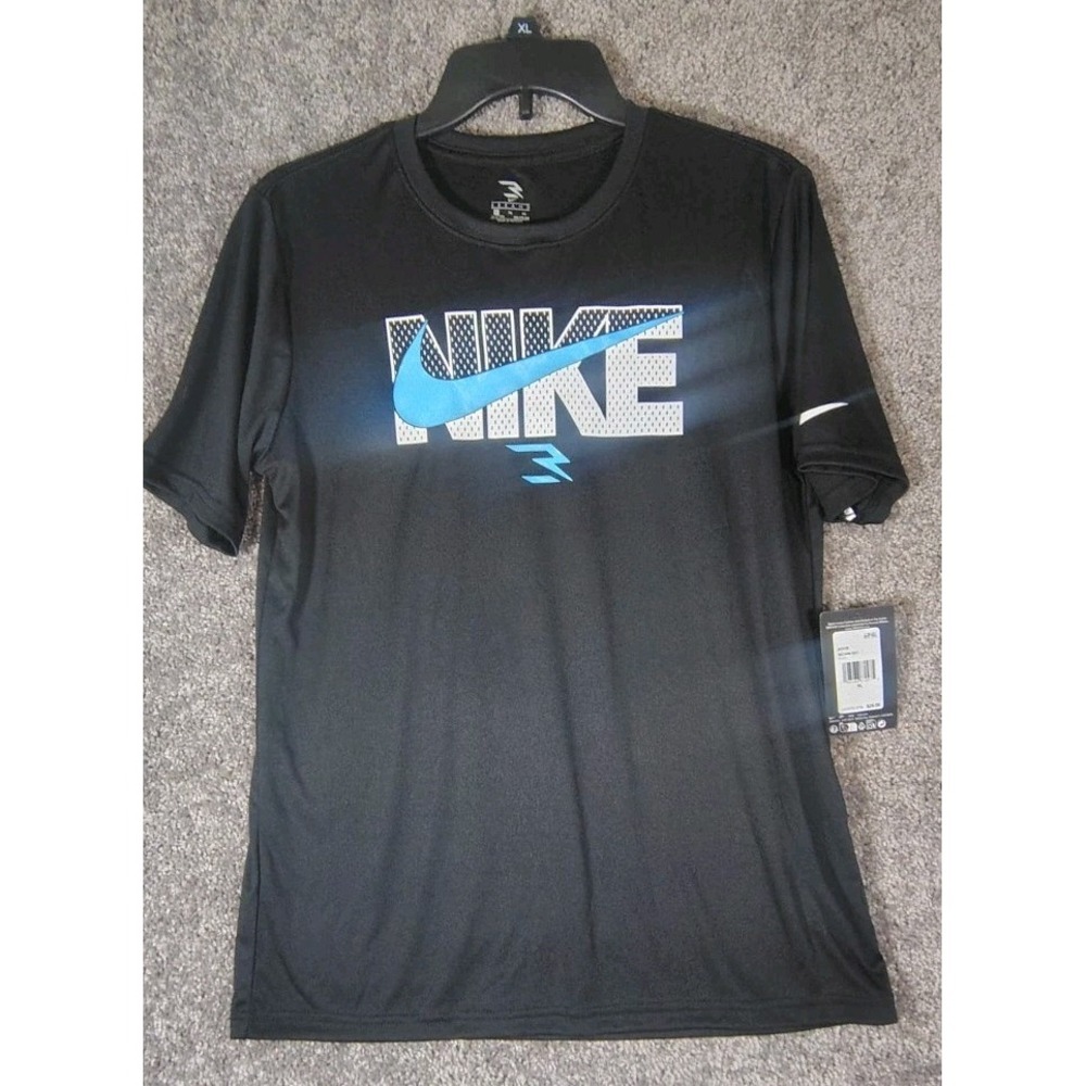 Nike Boys Xl Black Shirt